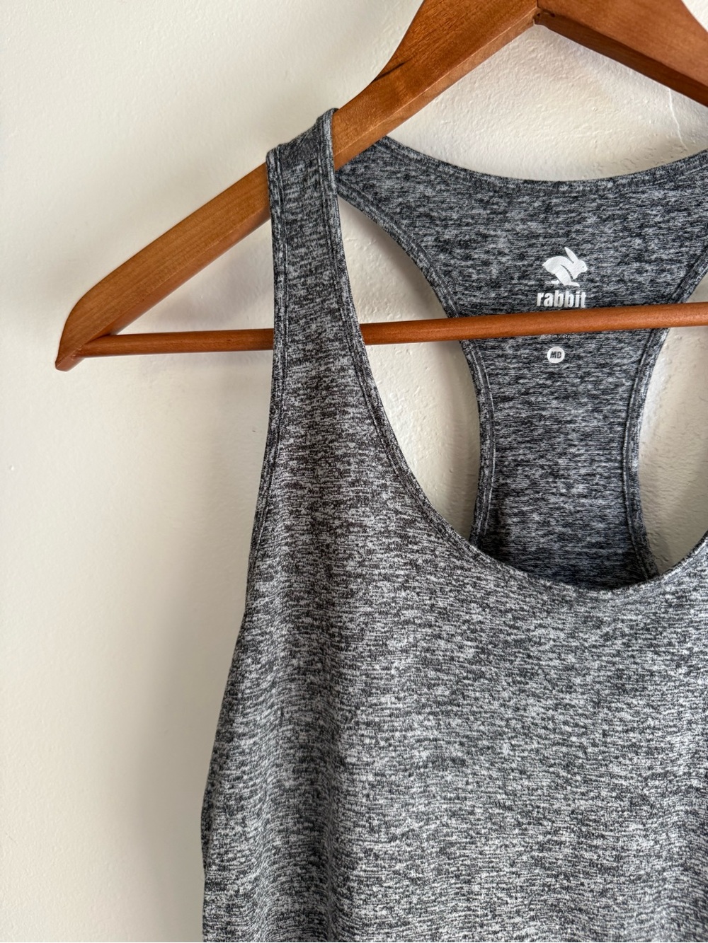 rabbit Women's EZ Tank Heathered Charcoal Running Top Medium - Picture 4 of 6